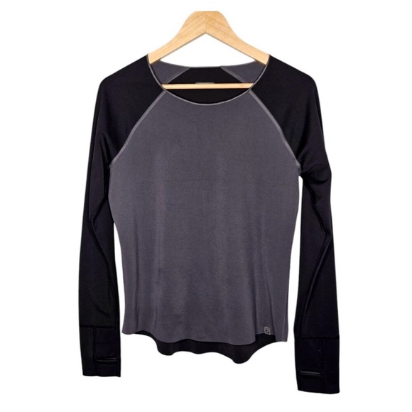Oiselle Black and Gray Long Sleeve Tee-thumb holes, raglan sleeve, warm - Picture 1 of 7